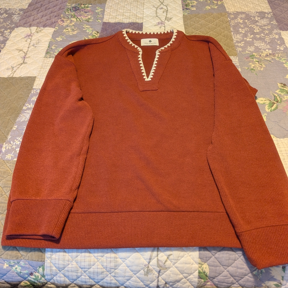 V-Neck Rust Sweater - Picture 2 of 3